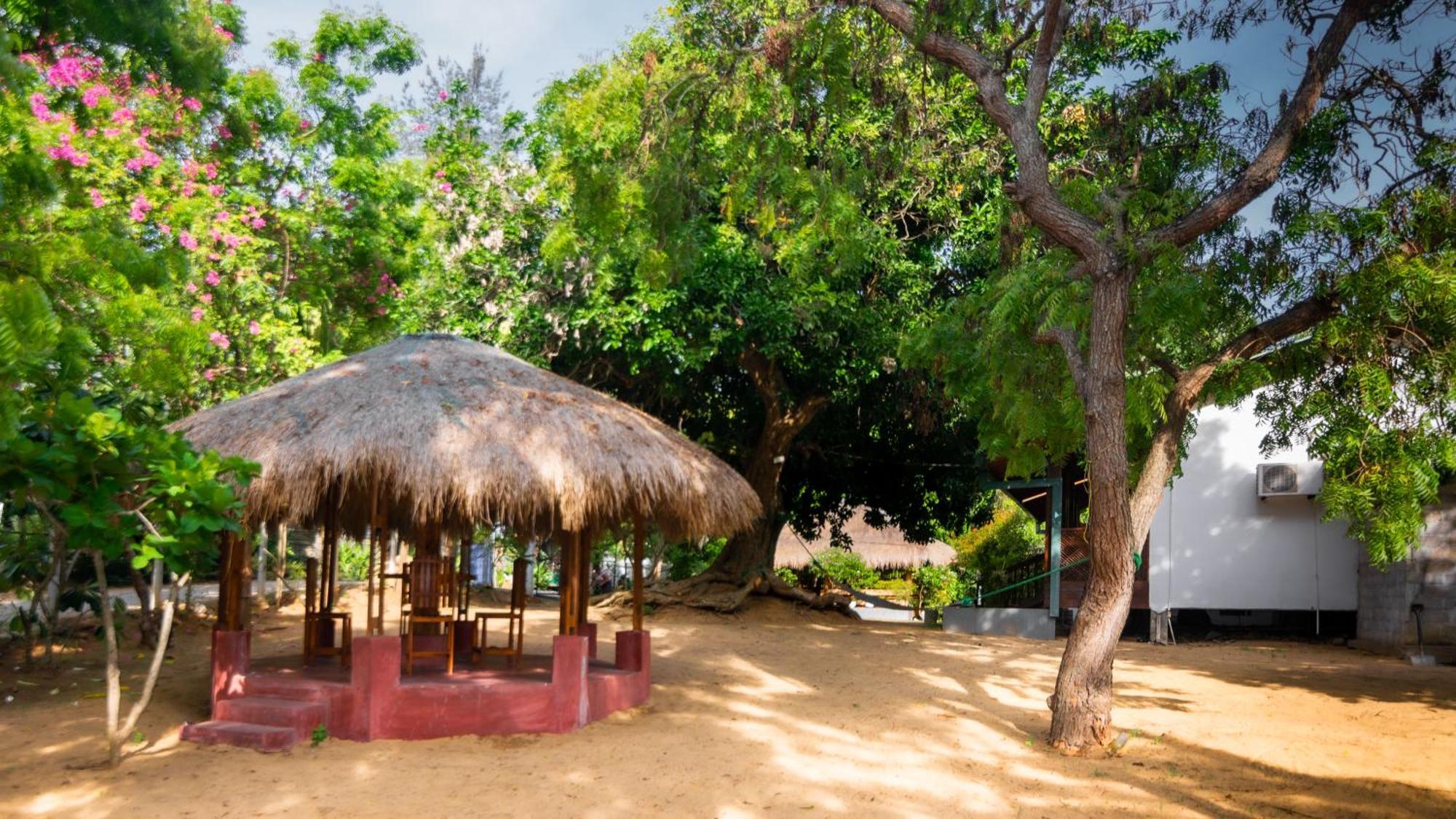 阿鲁甘湾 Arugambay Coco Bay酒店 外观 照片
